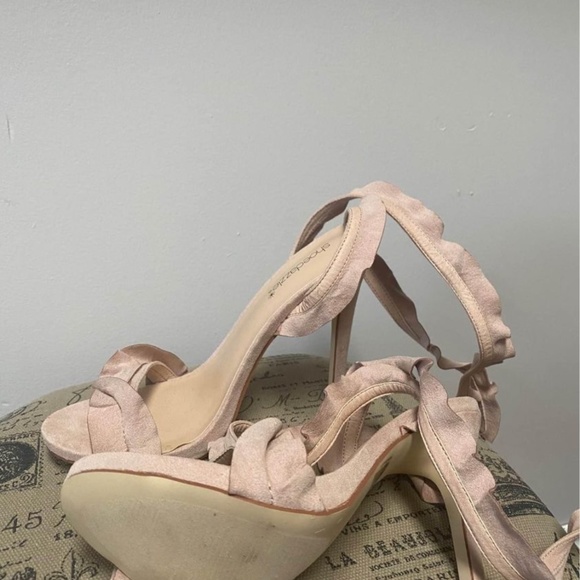 Ruffled heels with wrap around ankle strap - Picture 2 of 2